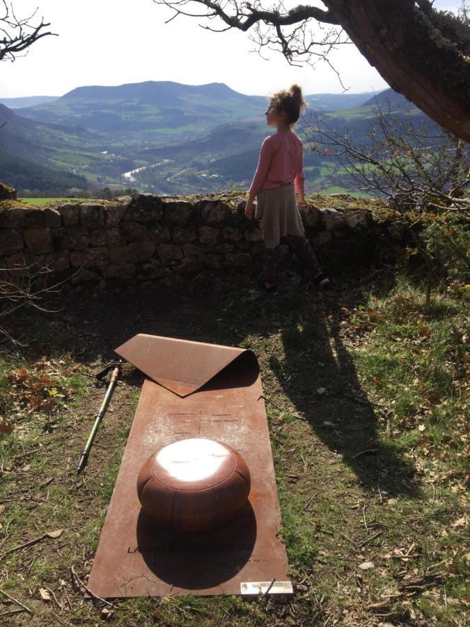 Gite La Cerise Qui Rit La Cresse Εξωτερικό φωτογραφία